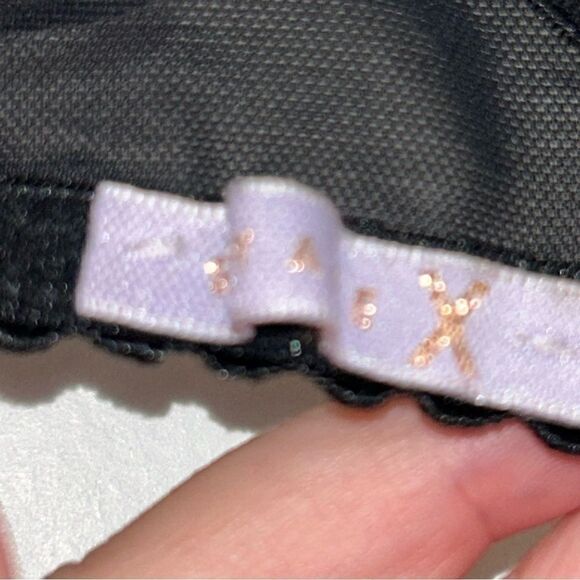 Savage X Fenty Rainbow Embroidered Sheer Unlined Underwire Bra - Picture 5 of 6